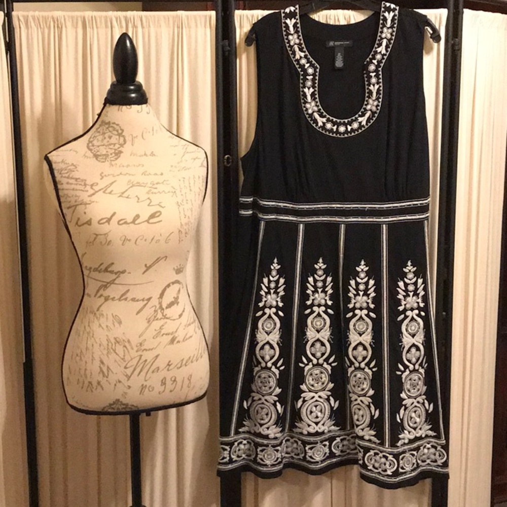 Gorgeous sleeveless dress by INC Woman